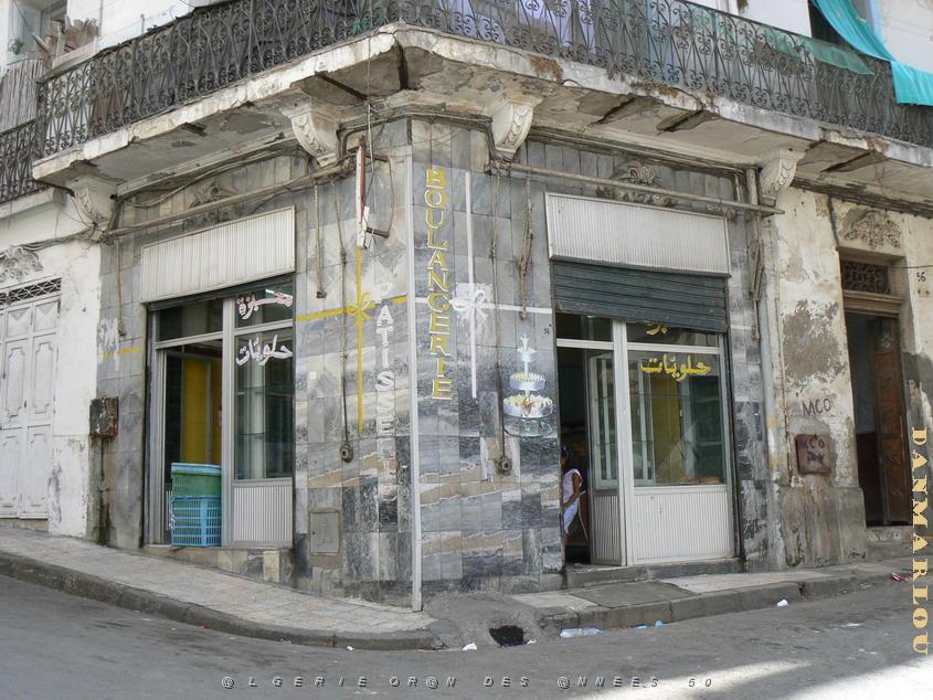 rue Reaumur angle rue d'Azoff boulangerie Forner .jpg